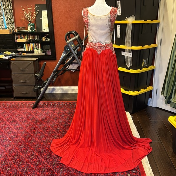 Dark Grey Rhinestone Beaded Red Evening Gown - Picture 4 of 5